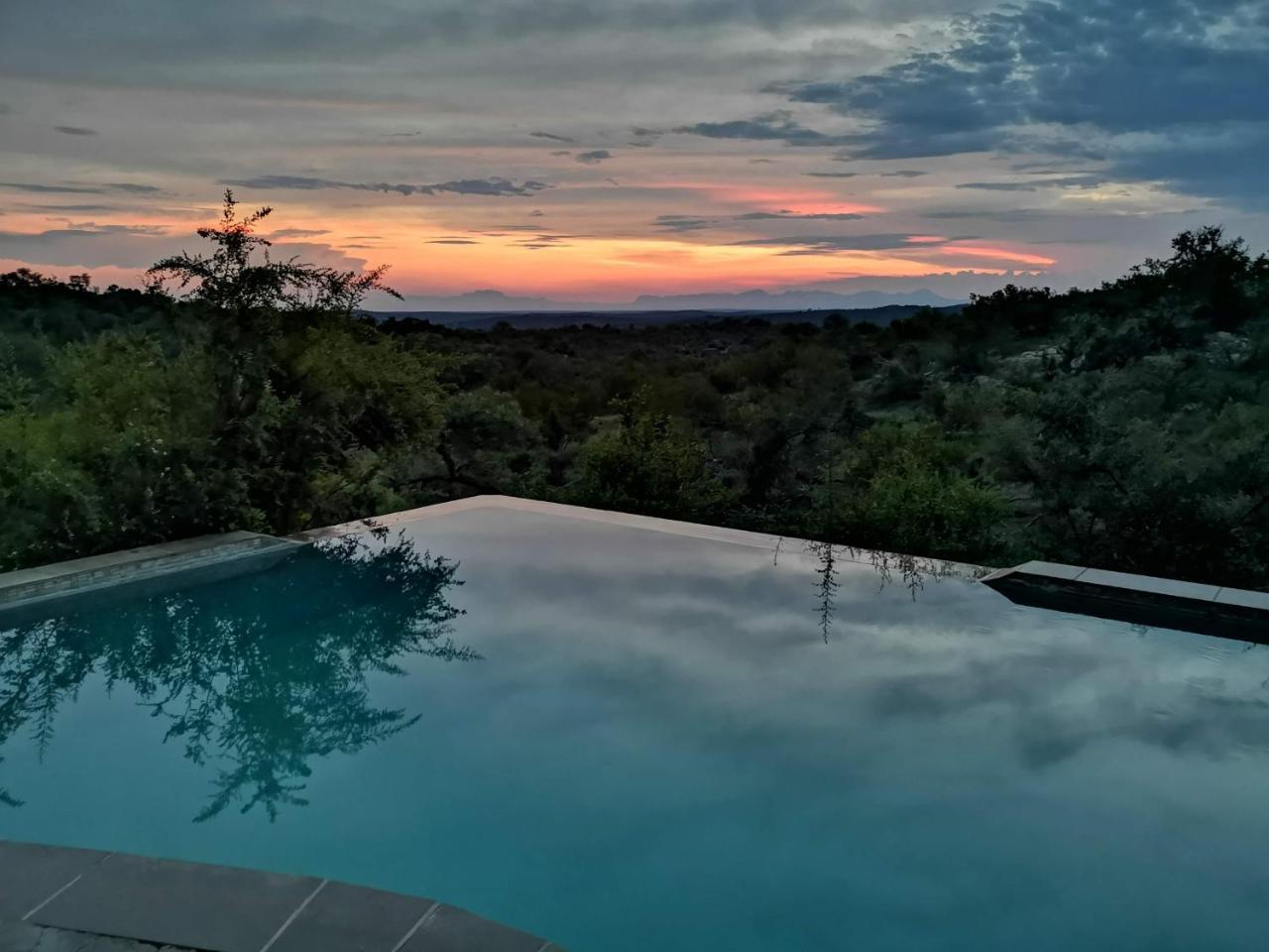 Mbizi Bush Lodge Grietjie Game Reserve Zewnętrze zdjęcie